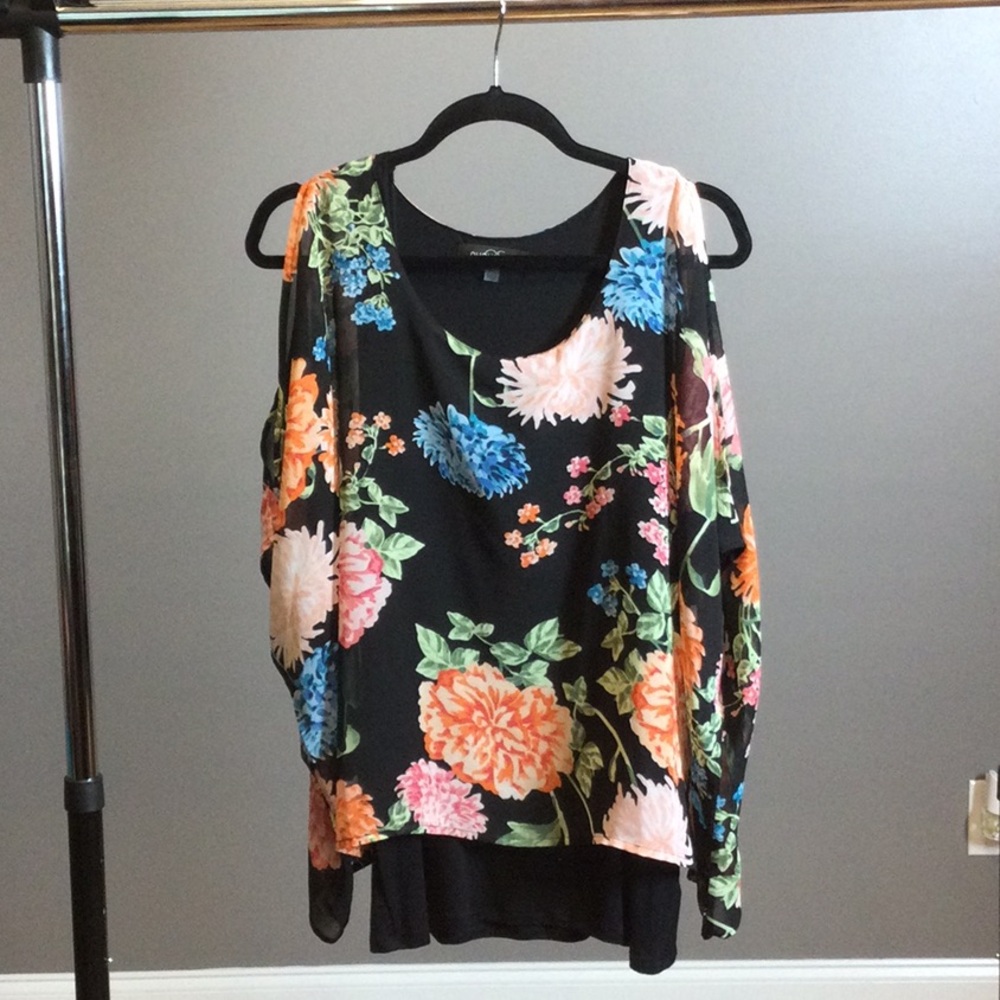XL August Silk Floral Cold-Shoulder Women's Top - Black with Multicolor Blooms